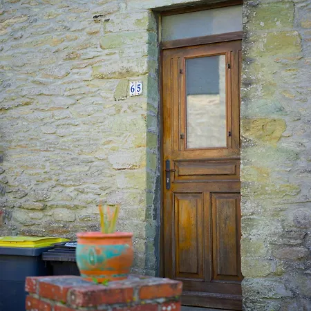 Maison De Pecheur A 50m De La & 10min Ferry, 3 Chambres, 7 Personnes, Intendance Luxury Host * Cherbourg-en-Cotentin