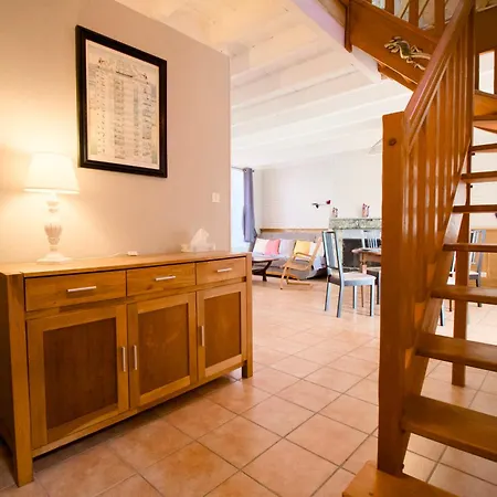 Maison De Pecheur A 50m De La & 10min Ferry, 3 Chambres, 7 Personnes, Intendance Luxury Host