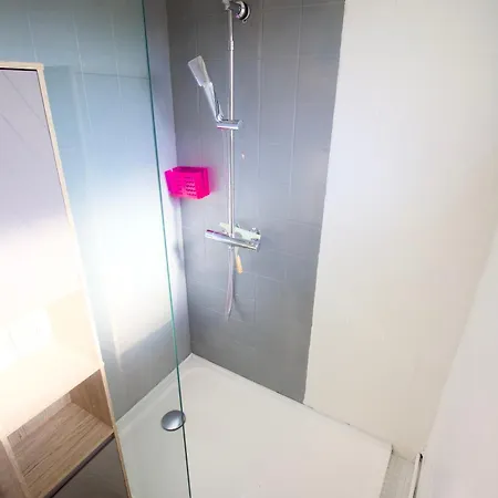 Maison De Pecheur A 50m De La & 10min Ferry, 3 Chambres, 7 Personnes, Intendance Luxury Host *