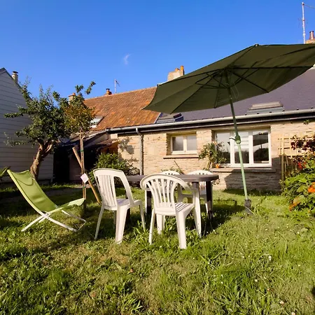 Дом отдыха Maison De Pecheur A 50m De La & 10min Ferry, 3 Chambres, 7 Personnes, Intendance Luxury Host Шербур-ан-Котантен