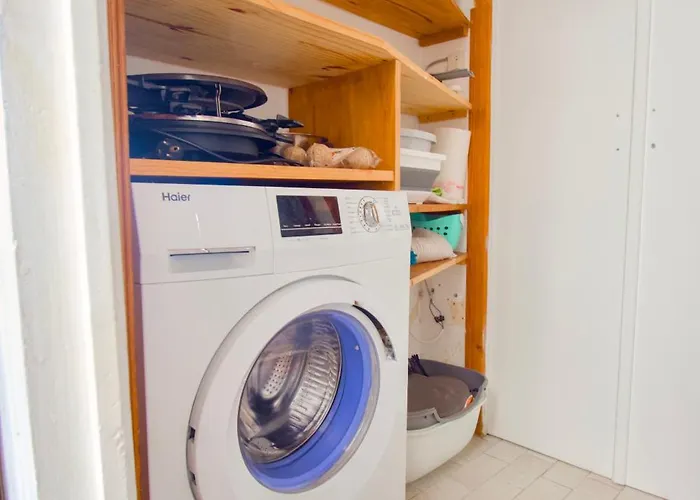 Maison De Pecheur A 50m De La & 10min Ferry, 3 Chambres, 7 Personnes, Intendance Luxury Host Holiday home *