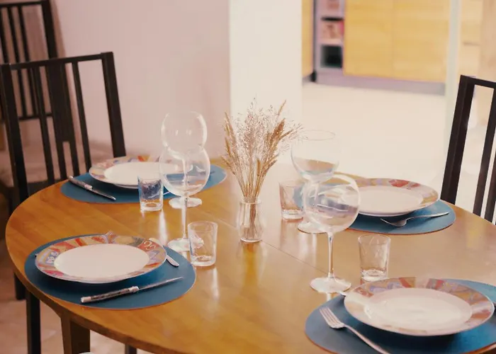 Maison De Pecheur A 50m De La & 10min Ferry, 3 Chambres, 7 Personnes, Intendance Luxury Host Cherbourg-en-Cotentin